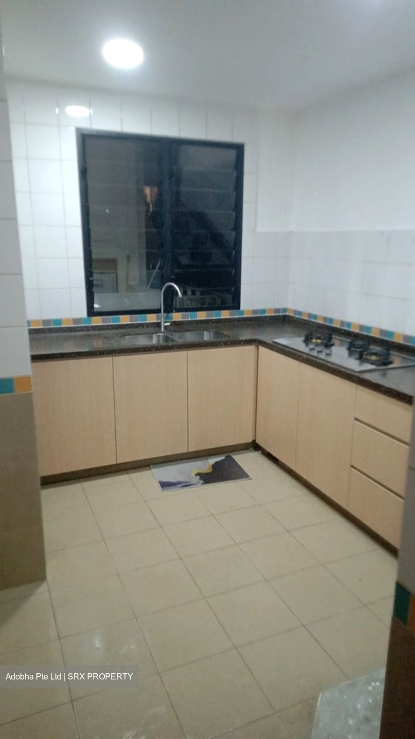 Woodsvale (D25), Condominium #528388231